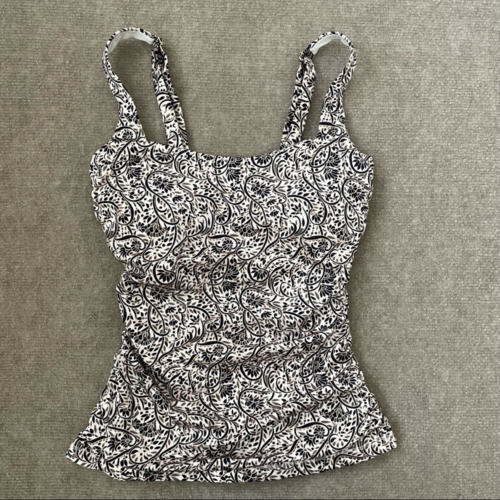 Athleta Tankini Swim Tank 32D/DD Swim Top Bathing Suit Top Swimsuit Top